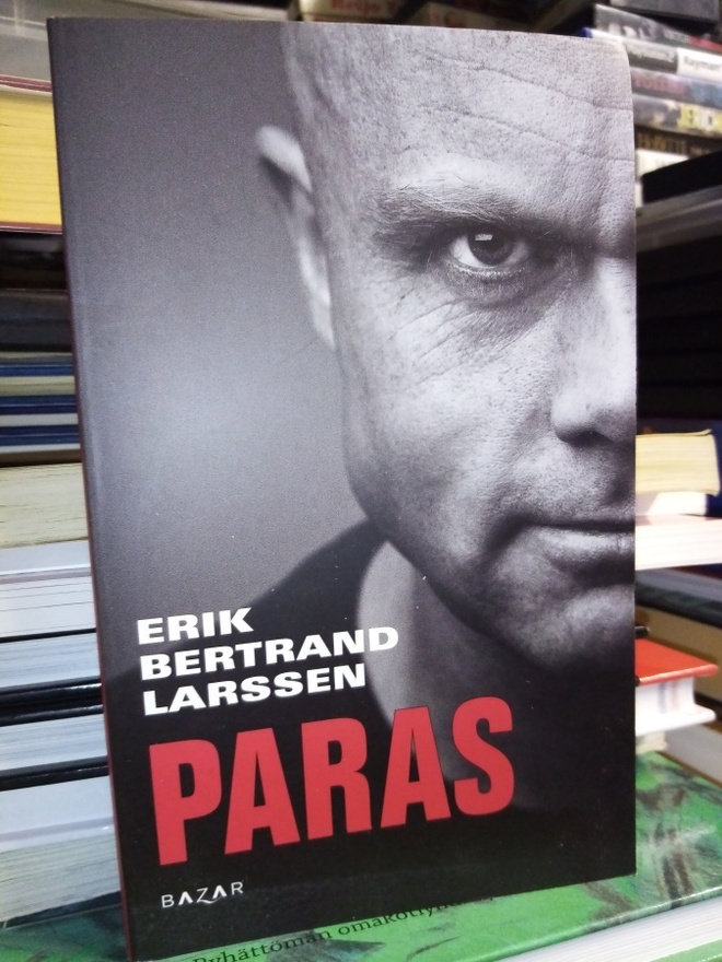 LARSSEN :  PARAS  ( SIS POSTIKULU )