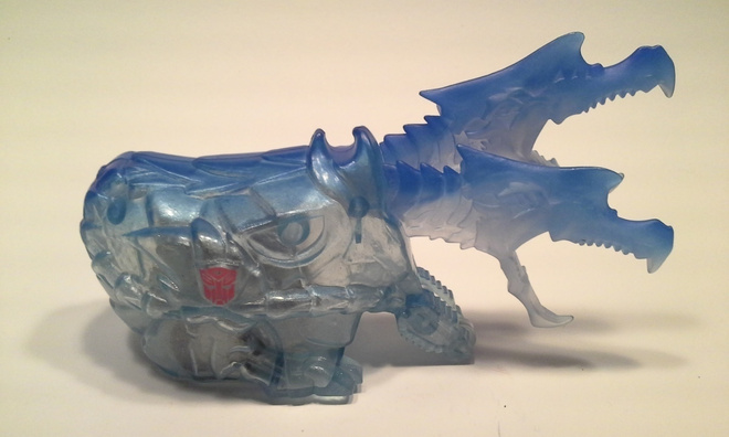Transformers Dino A6495 Hasbro 2013, pituus noin 17 cm