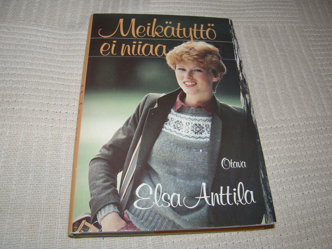 Elsa Anttila Meikätyttö ei niiaa  -sid