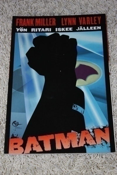Batman – Yön ritari iskee jälleen # 1 (2002)