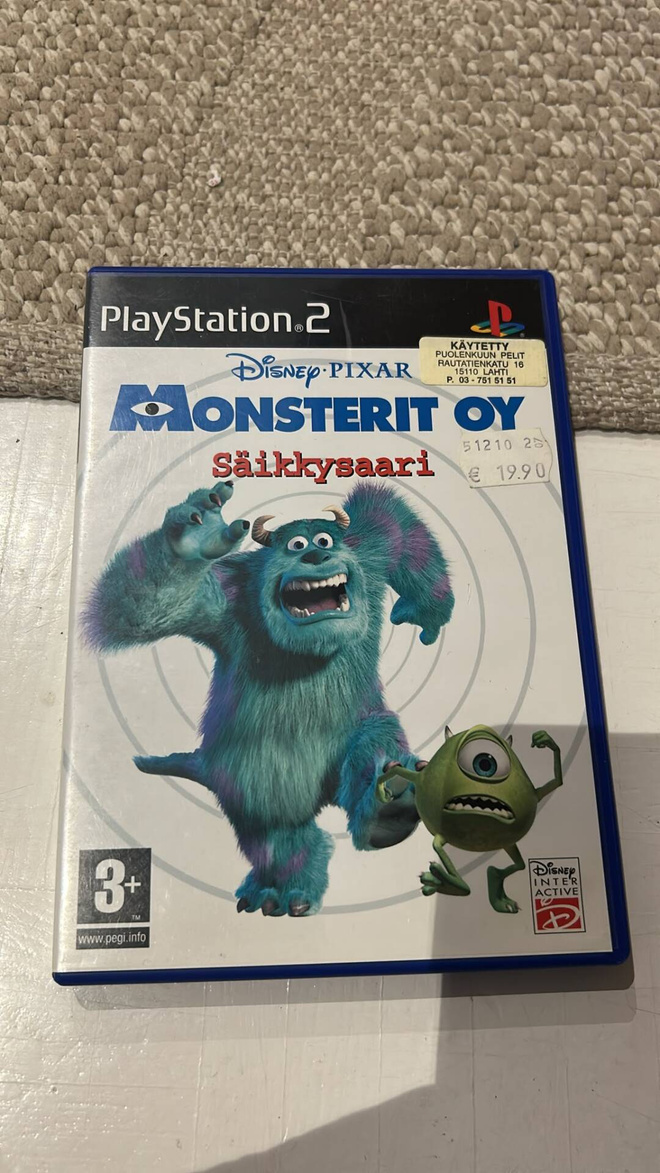 Monsterit Oy - Säikkysaari PS2 FIN