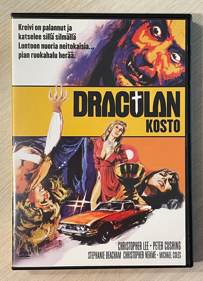 Draculan kosto (1972) Christopher Lee, Peter Cushing