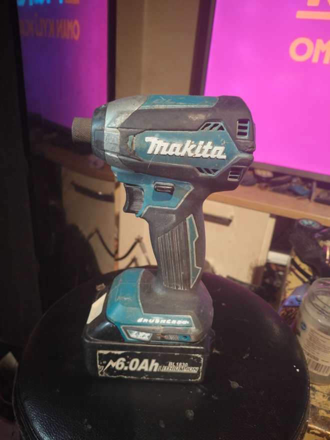 Makita akkuporakone+iso akku