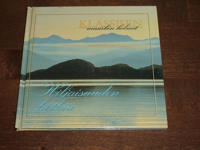 CD Klassisen Musiikin Helmet - Hiljaisuuden Hetkiä