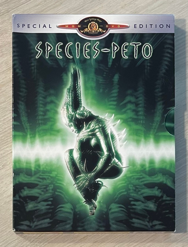 SPECIES - Peto (1995) Natasha Henstridge (2DVD)