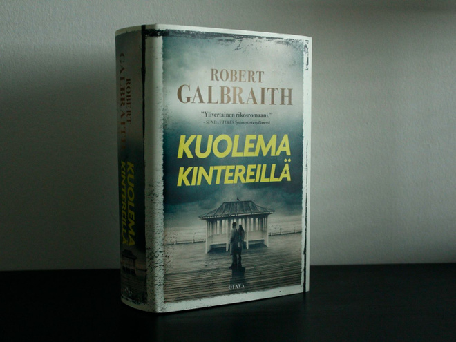 Robert Galbraith Kuolema kintereillä (1. painos)