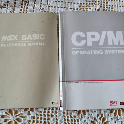Svi msx basic reference manual ja CP/M operating system