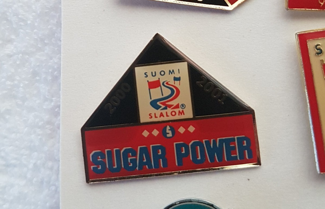 Suomi slalom 2000-2001 sugar power pinssi