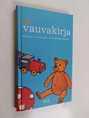 Pieni vauvakirja : valikoima Suomen kansan taikoja, entei...
