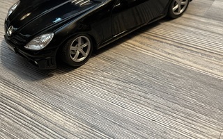 Mercedes-Benz SLK55 AMG 1:18