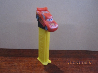 Pez karkki kone