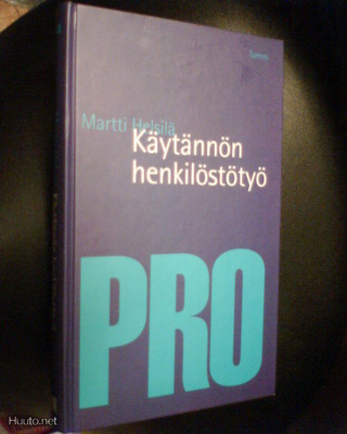Martti Helsilä KÄYTÄNNÖN HENKILÖSTÖTYÖ ( 1 p. 2002 ) Sis.pk