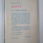 Helen Wells : Kitty saa hopeasiivet - pikkukuva 2