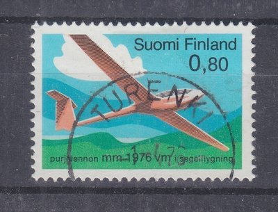 1976 Purjelennon MM loistoleimalla.
