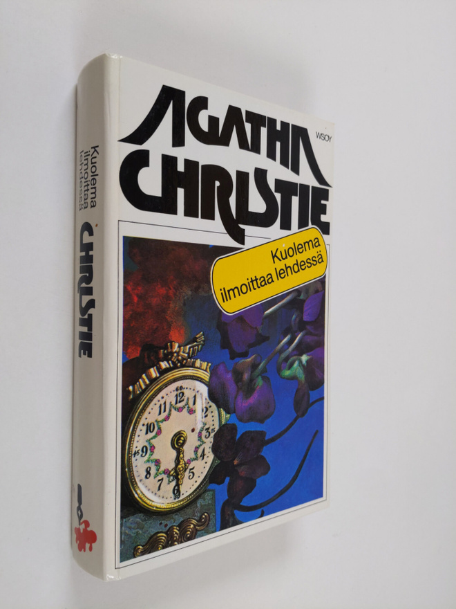 Agatha Christie : Kuolema ilmoittaa lehdessä