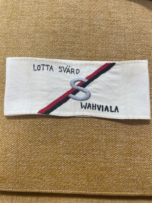 Lotta Svärd hihanauha WAHVIALA
