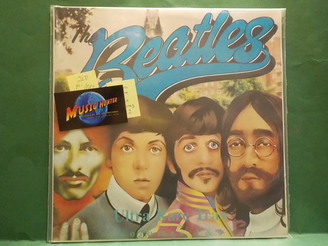 THE BEATLES - ULTRA RARE TRAX ... M- / EX+ U.S - 89  2LP