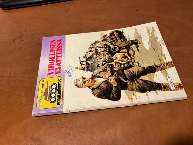 AAVIKON KORKEAJÄNNITYS 11/1984 HYVÄ