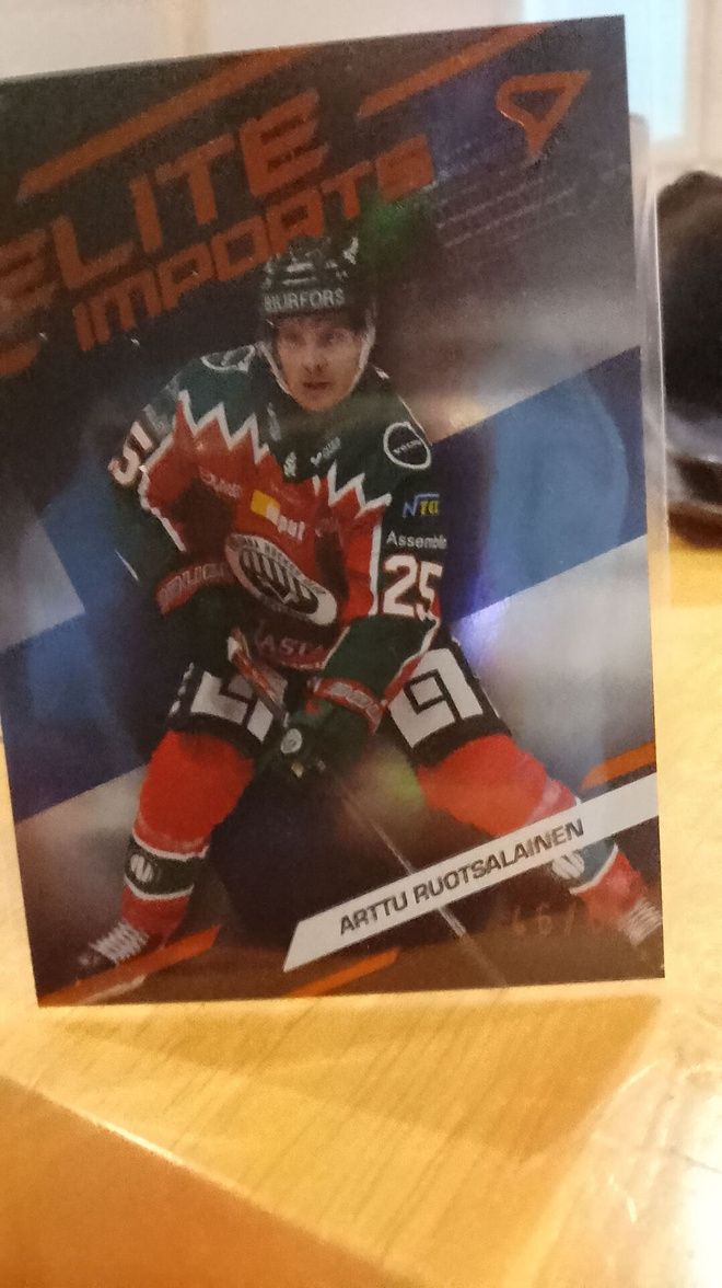 Täysin uusi SHL ruotsi /26 elite Arttu ruotsalainen