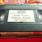 "LISÄÄ VERTA PYTTYYN, POJAT!" (PO: KENNY EVERETT! Fix VHS!) - pikkukuva 3