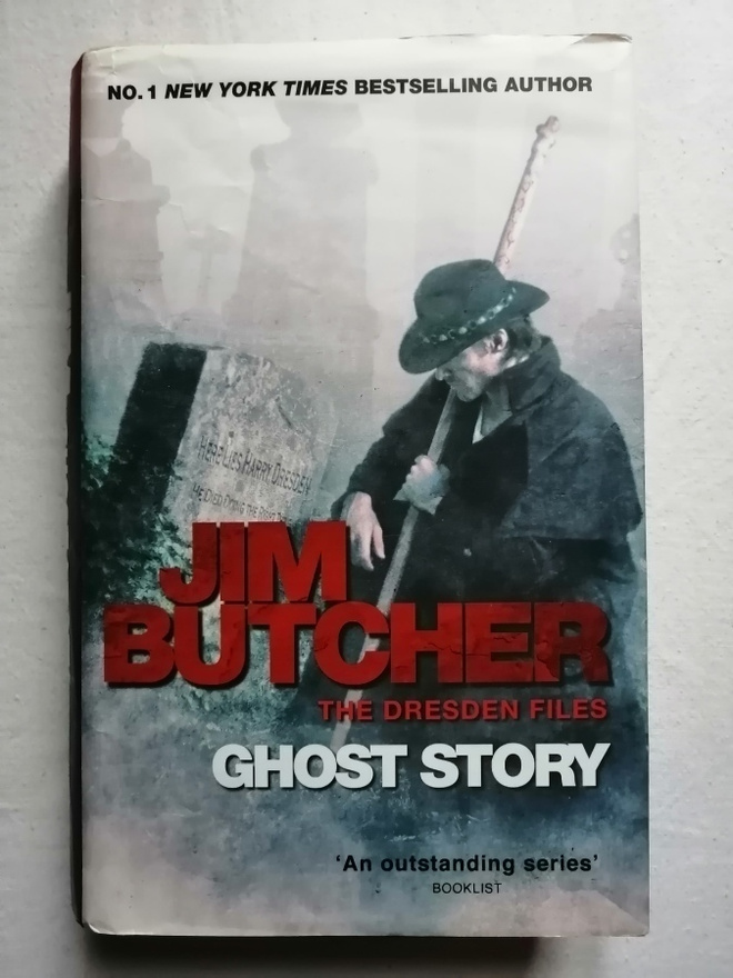 Butcher, Jim: Dresden Files 13: Ghost Story (kovakantinen)