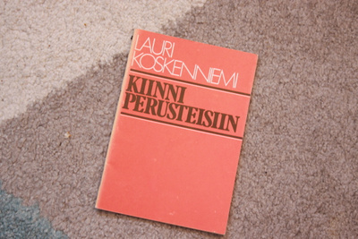 Lauri Koskenniemi Kiinni perusteisiin T1