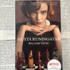 Walter Tevis - Musta kuningatar (pokkari) - pikkukuva 3
