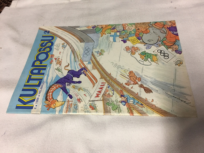 KULTAPOSSU LEHTI 2/1988 HIENO