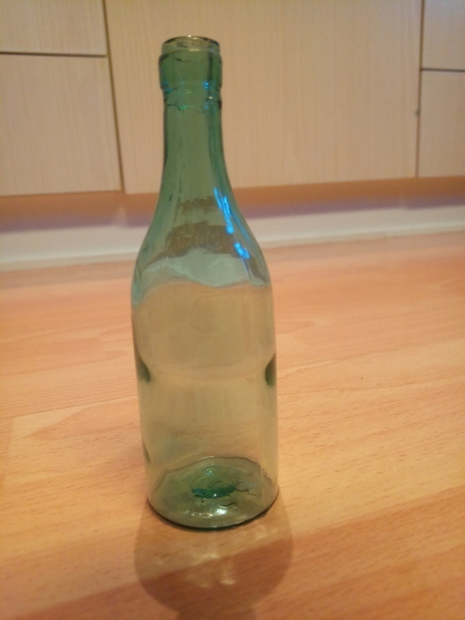 Pieni 15cm vihreä pullo