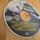 Madonna juliste ja Taskupokkari - pikkukuva 2