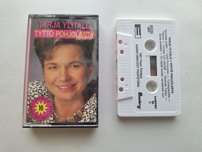 TARJA YLITALO - TYTTÖ POHJOLASTA c-kasetti