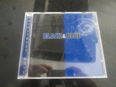 Backstreet Boys black & blue