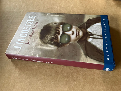 COETZEE JEESUKSEN LAPSUUS HYVÄ