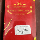 J.K.Rowling: Huispaus kautta aikojen sekä Ihmeotukset ja nii - pikkukuva 2