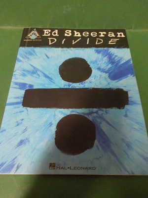 ED SHEERAN DIVIDE KITARA NUOTTIKIRJA