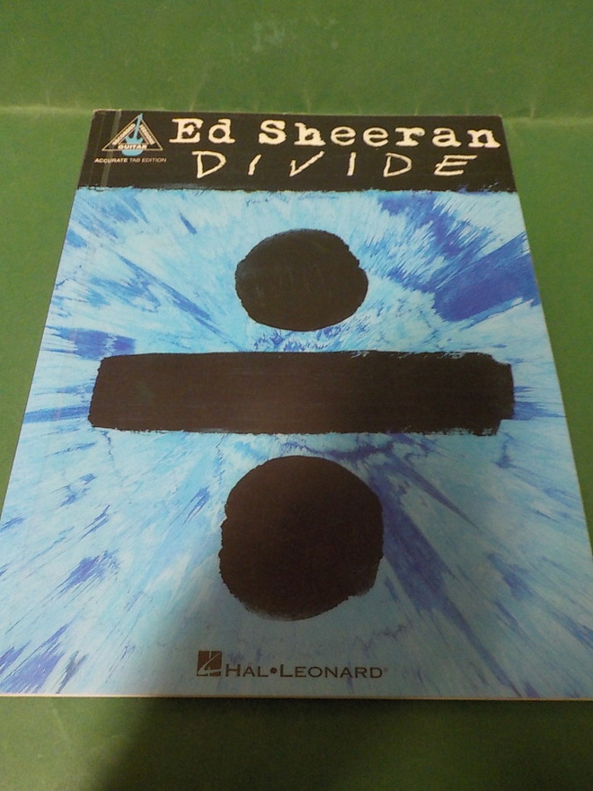 ED SHEERAN DIVIDE KITARA NUOTTIKIRJA