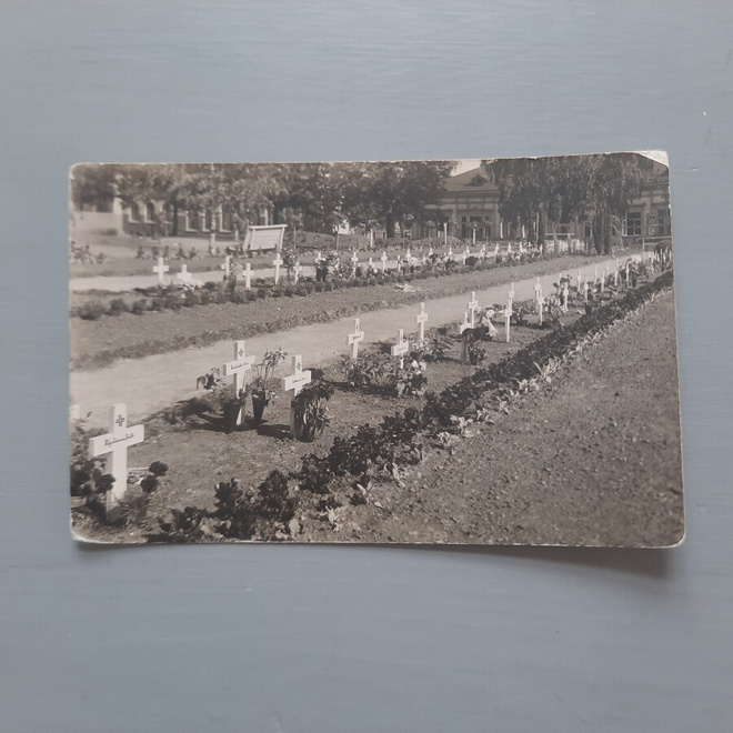 PK Kotka Sankarihauta 1939-44 puuristit *