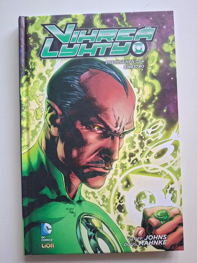 Johns, Geoff & Mahnke, Doug: Vihreä lyhty 1: Sinestro