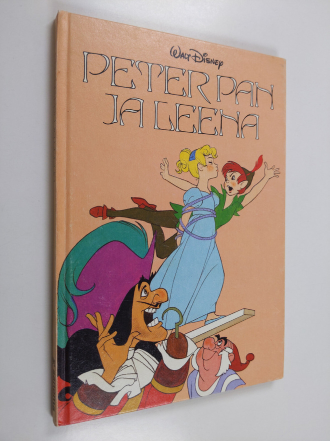 Walt Disney : Peter Pan ja Leena : Disneyn satulukemisto
