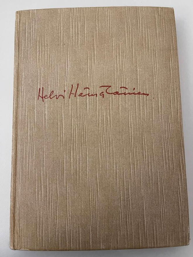 Helvi Hämäläinen - Ketunkivi (signeeraus)