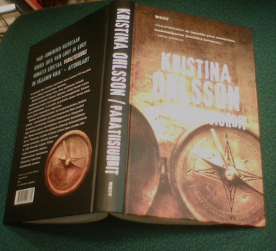 Kristina Ohlsson: PARATIISIUHRIT (1.p.2014) Sis.postikulut