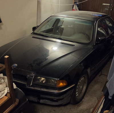 Katsastamaton BMW 730 kunnostettavaksi tai varaosiksi