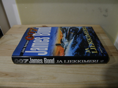 John Gardner James Bond ja liekkimeri