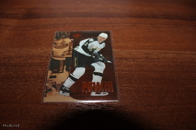 1996-97 Upper Deck Power Performers Derian Hatcher #P27