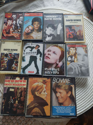 DAVID BOWIE C KASETIT