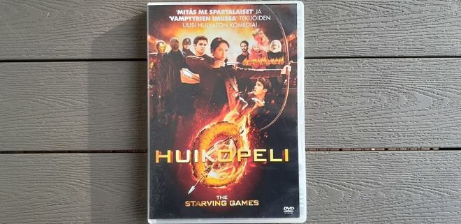 DVD: Huikopeli / The Starving Games (Maiara Walsh 2013)