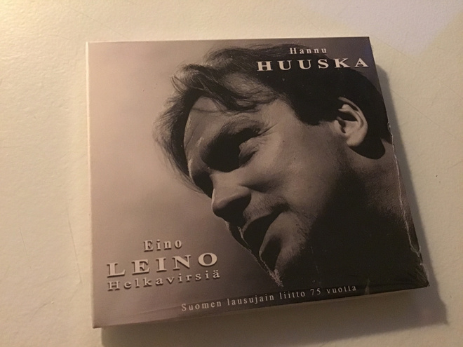 Hannu Huuska . Eino Leino Helkavirsiä Muoveissa CD