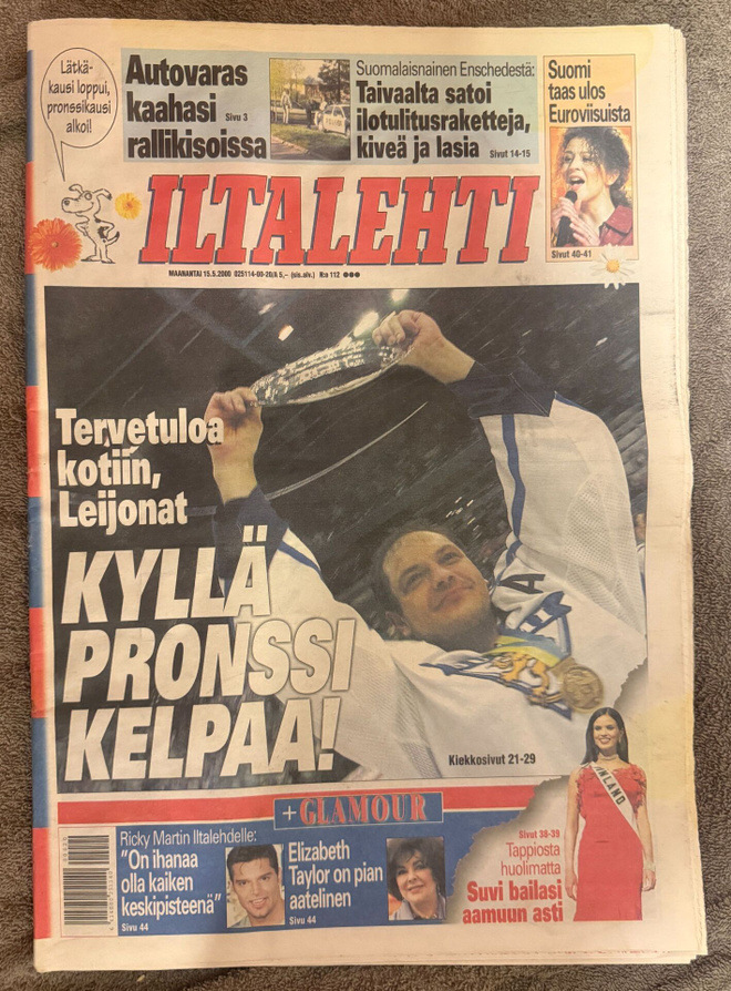 JÄÄKIEKON MM 2000 ILTALEHTI 15.5.2000