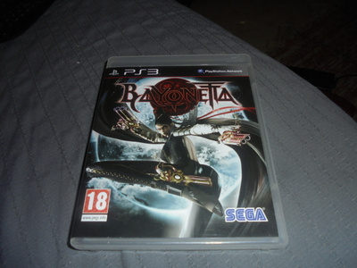 PS 3 peli Bayonetta