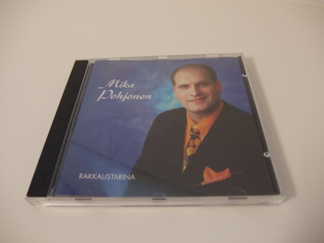 Mika Pohjonen Rakkaustarina cd ja nimmari